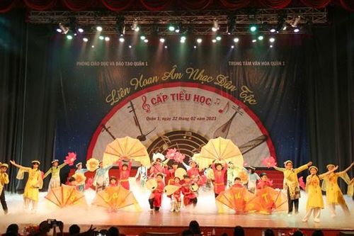 Liên hoan Âm nhạc Dân tộc Tiểu học Quận 1