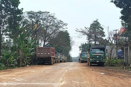 Chủ tịch UBND tỉnh chỉ đạo việc hoàn trả tuyến đường phục vụ thi công tuyến đường bộ cao tốc Bắc - Nam