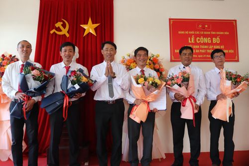 Thành lập Đảng bộ cơ sở Ban Quản lý dự án phát triển tỉnh Khánh Hòa