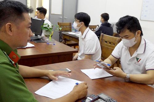 Triệt phá nhóm tội phạm 'núp bóng' công ty luật chuyên đòi nợ thuê tại nhiều tỉnh thành