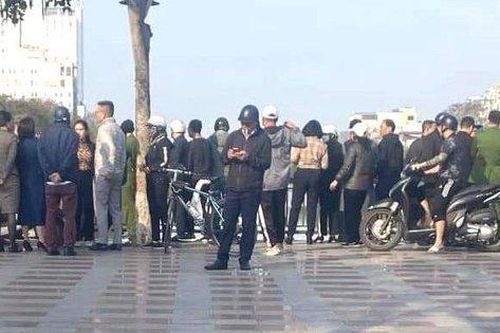 Biểu hiện bất thường người phụ nữ trước khi được phát hiện tử vong dưới hồ Tam Bạc
