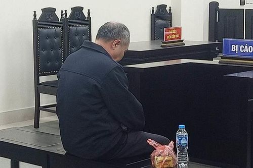 Lừa đảo bằng 'mánh' dụ góp vốn mua dây điện thanh lý lợi nhuận cao