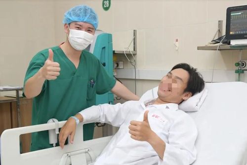 Lần đầu tiên một bệnh nhân ở Việt Nam được ghép tim, thận cùng lúc