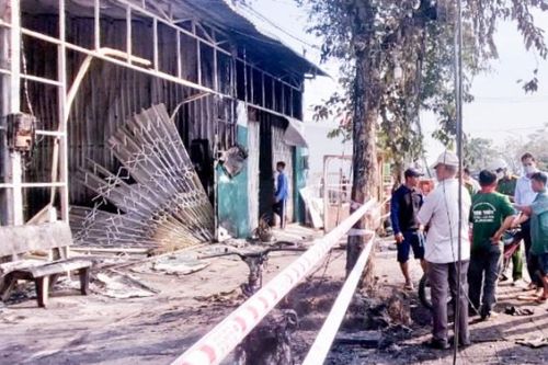An Giang: 3 căn nhà dân bị cháy rụi nghi do chập điện
