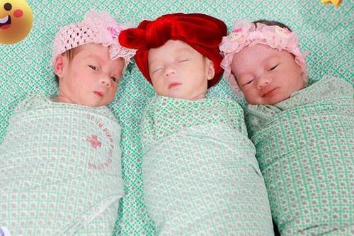 Rủi ro khi mang thai 3 cùng trứng