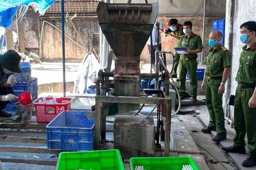 Xử lý nghiêm các khu công nghiệp, chế xuất, nhà máy, làng nghề vi phạm về xử lý chất thải