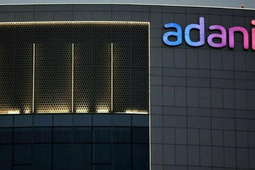 Đang gặp khó, Adani Group vẫn đầu tư 442 triệu USD vào Sri Lanka vỡ nợ