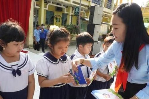 Thiếu nhi Đồng Tháp đóng góp hơn 1,3 triệu việc làm tốt