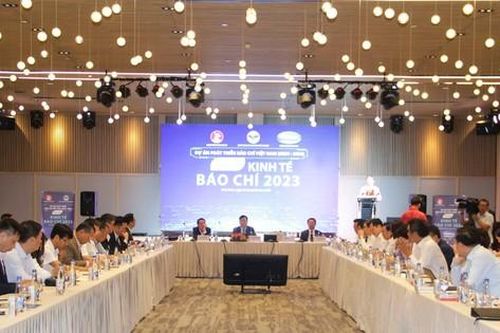 'Nghịch lý' của doanh thu báo chí
