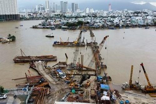 Dự án cầu Xóm Bóng, Nha Trang tiến độ 'rùa': Chủ đầu tư nói gì?