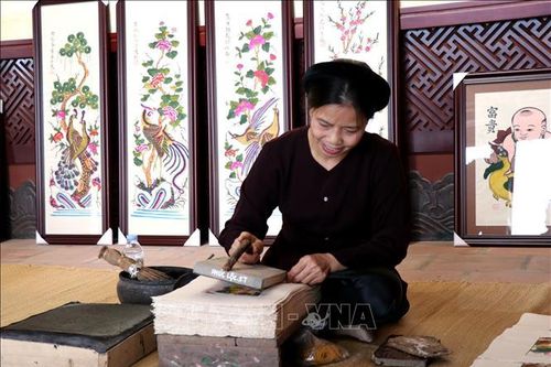 Khai trương nhà trưng bày nghề làm tranh Đông Hồ