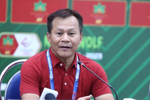 Lư Đình Tuấn từ chức HLV trưởng Becamex Bình Dương