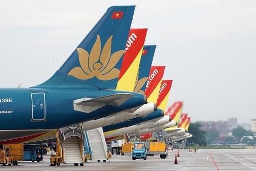 Nghịch lý hàng không Việt: Doanh thu tăng mạnh nhưng lợi nhuận nhiều hãng về âm