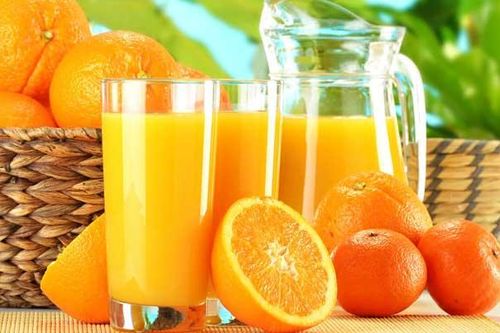 Cam ngon và tốt đến mấy cũng không nên ăn vào thời điểm này kẻo hỏng răng, sỏi thận