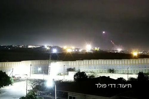 Thánh chiến Palestine phóng rockets vào Israel, giao chiến bùng phát trên dải Gaza