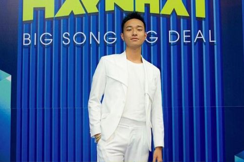 Nhạc sĩ Huy Tuấn, Châu Đăng Khoa, Hoa hậu Hương Giang 'đổ rạp' trước tài năng hiếm có của Hà An Huy