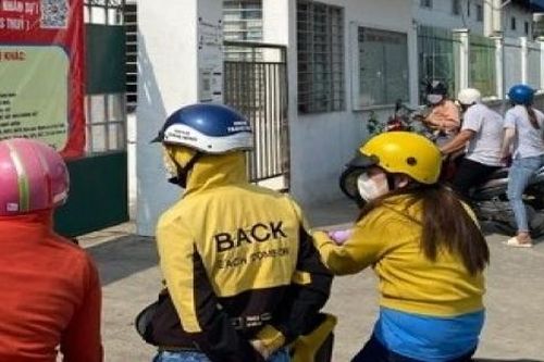 TP. Hồ Chí Minh: Chính quyền vào cuộc, hỗ trợ người lao động bị mất việc làm