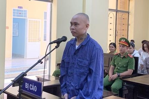 Mâu thuẫn vì tiếng nẹt pô xe, người bị đâm trọng thương, kẻ vào tù