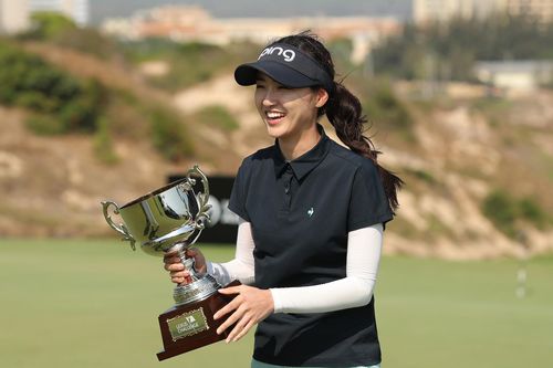 Lê Khánh Hưng, Lina Kim vô địch giải golf Lexus Challenge 2023