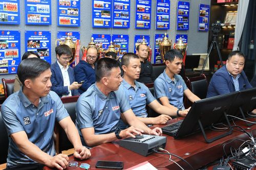 Tổng giám đốc VPF: VAR chỉ được áp dụng khi trọng tài đáp ứng yêu cầu từ FIFA