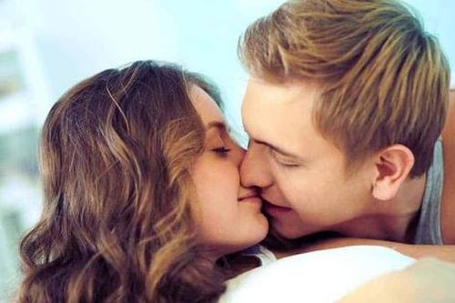 Sóng điện thoại có gây yếu sinh lý?
