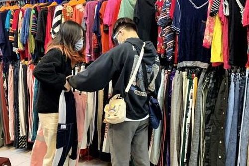 Giới trẻ ngày càng thích xu hướng tiêu dùng có thể tiết kiệm nhiều tiền này