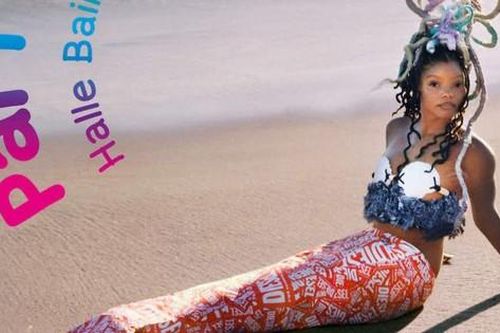 Netizen đồng loạt giơ biển 'CHÊ' loạt ảnh quảng bá 'Nàng Tiên Cá' của Halle Bailey