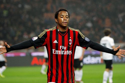 Tòa án Brazil muốn tống giam Robinho