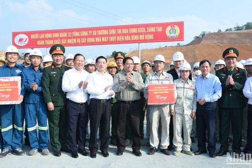 Nỗ lực bảo đảm tiến độ, chất lượng Dự án Nhà máy Thủy điện Hòa Bình mở rộng