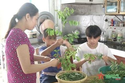 Qua những ngày dông bão