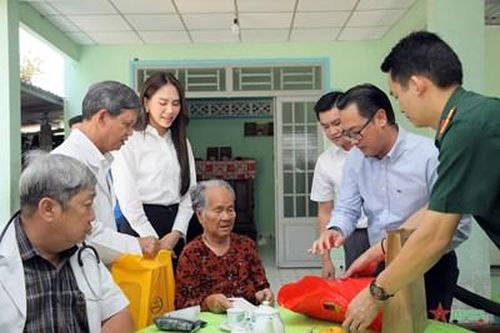 Các bệnh viện quân y cần phát triển kỹ thuật mũi nhọn, chuyên sâu