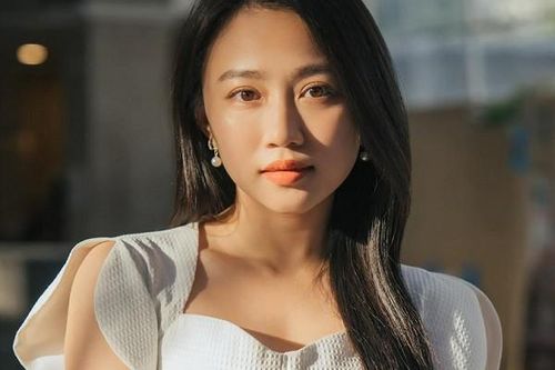 Huỳnh Hồng Loan: 'Đạo diễn thấy tôi hiền quá không đóng được vai ác'