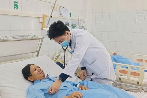 'Hồi sinh' sau 2 lần cấp cứu ngừng tuần hoàn, phát hiện mắc bệnh lý tim mạch hiếm gặp