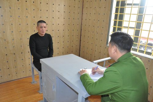 Khởi tố 3 nghi phạm mua bán ma túy