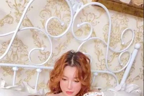 Con gái Elly Trần làm điều này cho mẹ khiến netizen cảm động