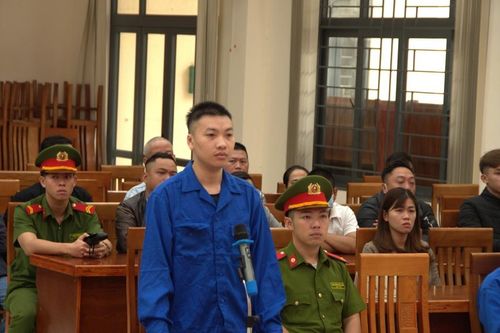 Chém người vì bạn gái bị chọc ghẹo, thanh niên lĩnh 14 năm tù