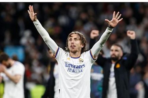 Modric cứu Real Madrid khỏi cảnh trắng tay trước Atletico