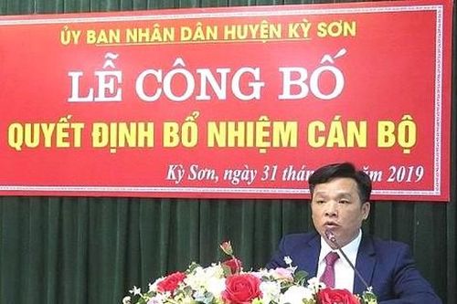 Trưởng phòng giáo dục ở Nghệ An xin xuống làm Hiệu phó vì lý do sức khỏe