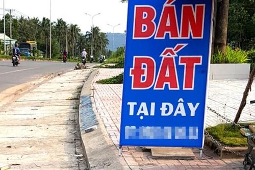 Chưa bao giờ cụm từ 'giải cứu bất động sản' xuất hiện nhiều như hiện nay