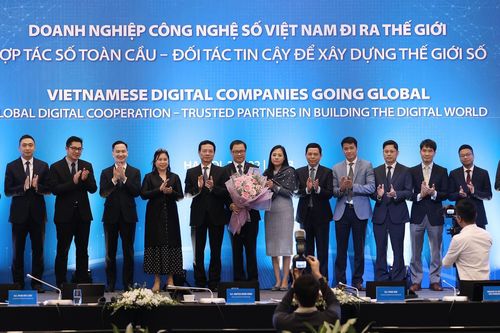 Bộ TT&TT thành lập tổ tư vấn hỗ trợ doanh nghiệp công nghệ số đi ra nước ngoài