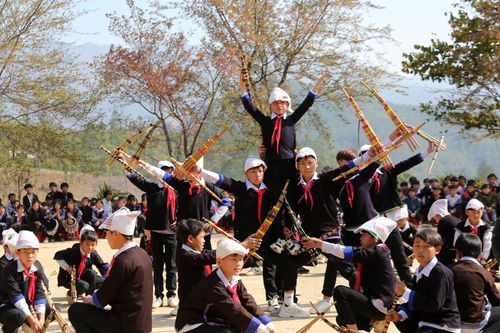 Bài 2: Nơi 'thâm sơn cùng cốc' đang chuyển mình