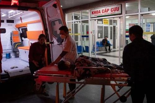 Đêm trắng cấp cứu: Chân không nghỉ, đèn không tắt trên đường đua sinh mệnh