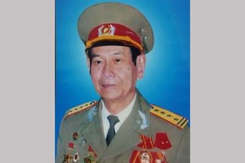 Thương tiếc Đại tá, nhà báo Tạ Duy Đức