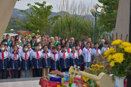 Giữ mãi ngọn lửa truyền thống Tây Tiến