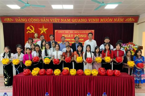 Thiết thực phong trào học và làm theo Bác ở huyện Nậm Pồ