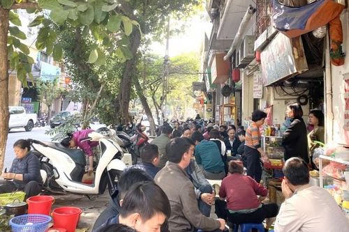 Trả lại vỉa hè, lòng đường cho người đi bộ: Việc không khó