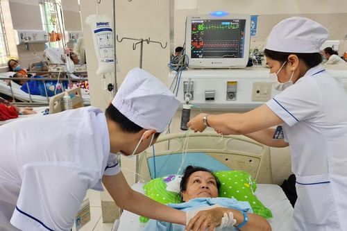 Cứu sống hơn 1.200 bệnh nhân ở Cà Mau nhờ kỹ thuật can thiệp mạch vành qua da