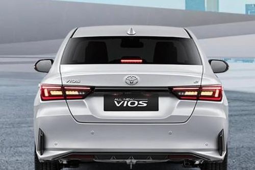 Toyota Vios 2023 mở bán tại Malaysia