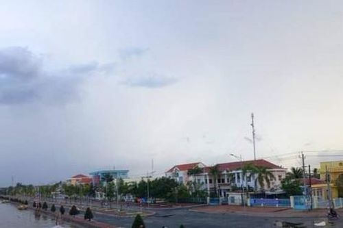 Cùng nhau đi chơi, một bé trai tử vong, một bé mất tích
