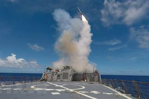 Nhật Bản lên kế hoạch mua 400 tên lửa Tomahawk của Mỹ